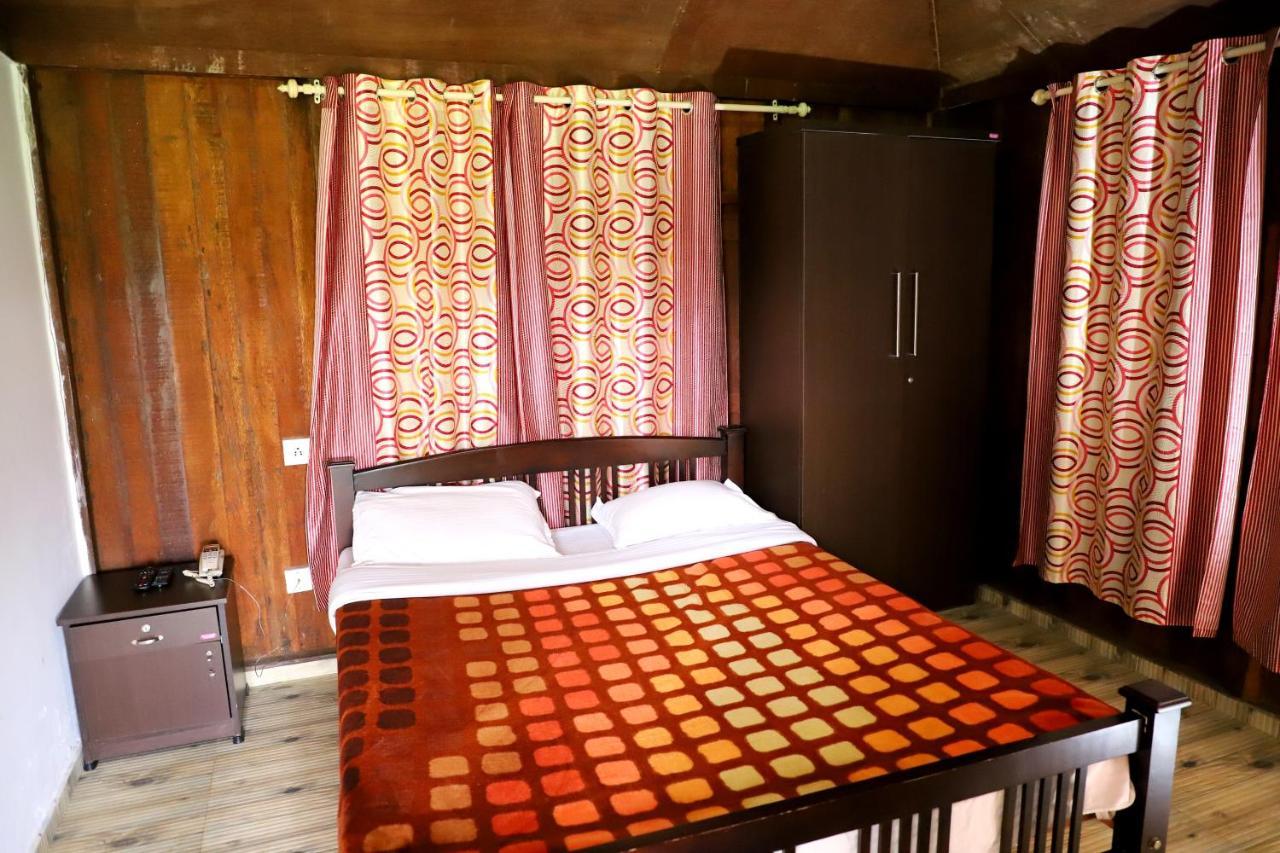 Pepper Green Wayanad Resort With Swimming Pool Kattikkulam Exterior foto