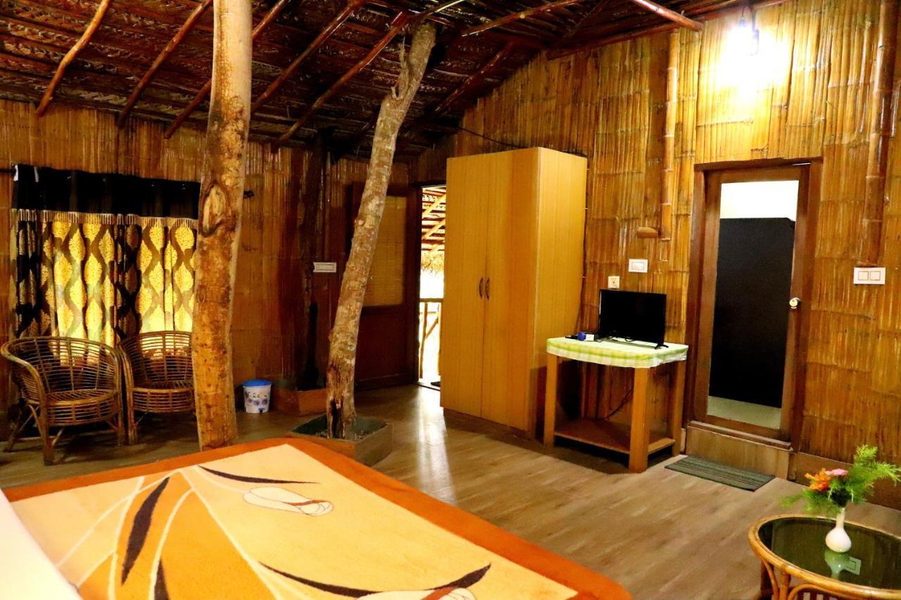 Pepper Green Wayanad Resort With Swimming Pool Kattikkulam Exterior foto